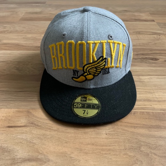 Baseball cap - Picture 1 of 4